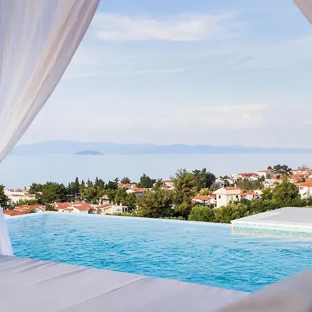 Bellevue Hotel 4*